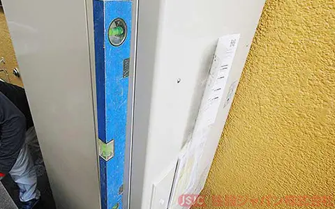 新しく交換するエコキュートの設置2