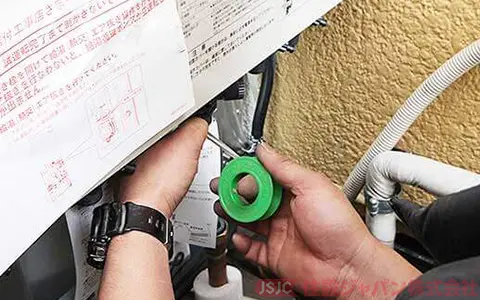 エコキュートの給水配管の接続2