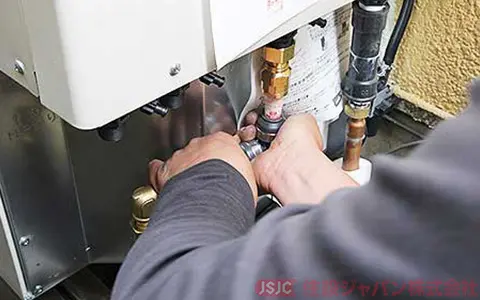 エコキュートの給湯配管の接続5